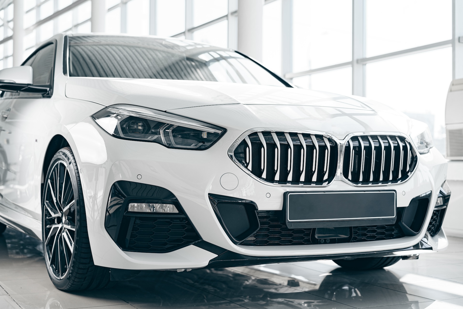 Top 7 Things to Check Before Picking Up a Rental Car