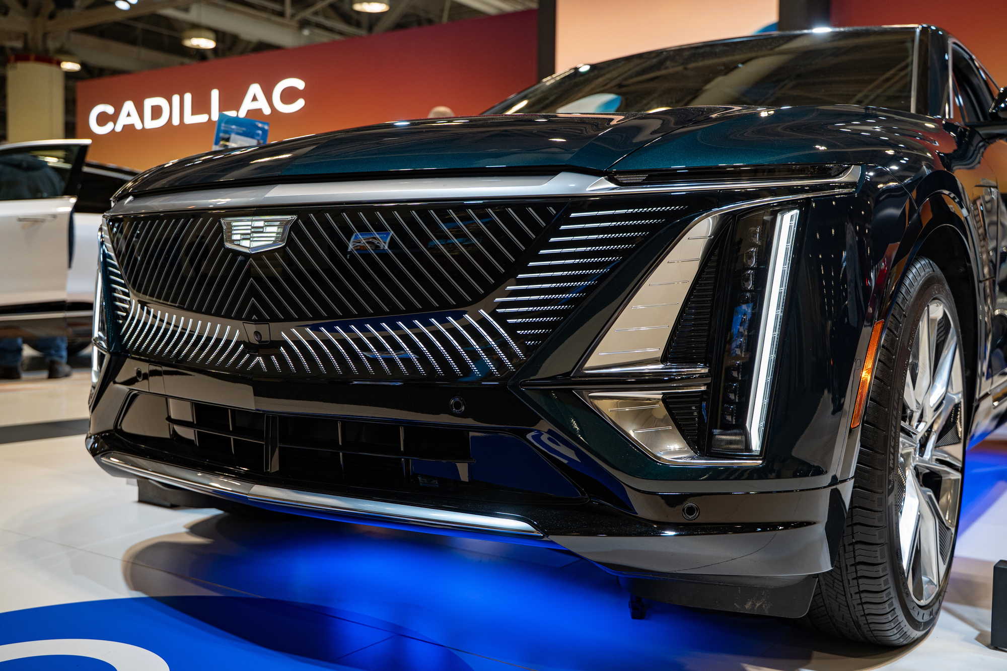 Do Driving Modes Affect EV Range? A Closer Look at the Cadillac Lyriq Do Driving Modes Affect EV Range? A Closer Look at the Cadillac Lyriq