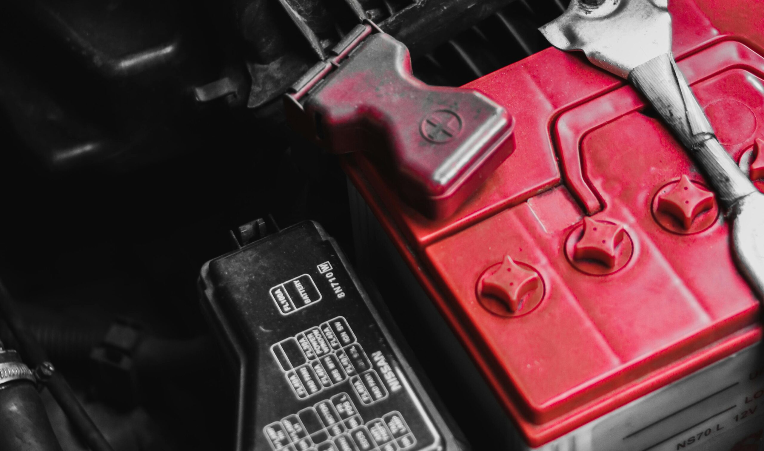 Signs Your Hybrid Car Battery is Failing in Illinois Signs Your Hybrid Car Battery is Failing in Illinois