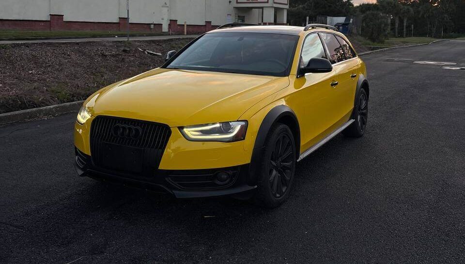 This One Upgrade Can Turn Your Car Into a 24/7 Advertising Machine This One Upgrade Can Turn Your Car Into a 24/7 Advertising Machine