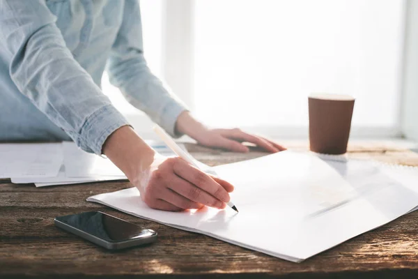 Transforming Workspaces: The Role of Commercial Interior Designers in Toronto Transforming Workspaces: The Role of Commercial Interior Designers in Toronto