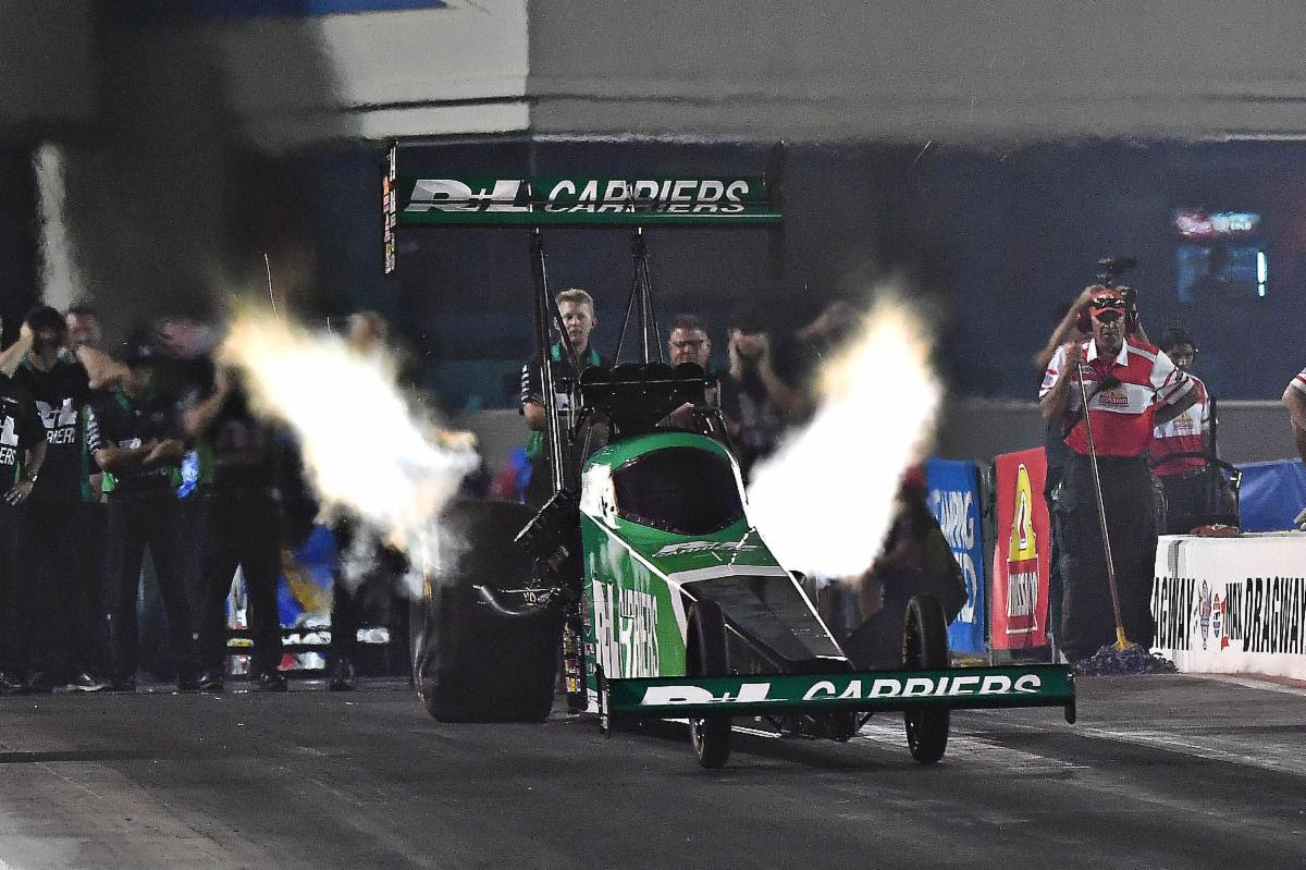 NHRA 4-WIDE NATIONALS RECAP: TONY STEWART TAKES R+L CARRIERS TO FINAL QUAD NHRA 4-WIDE NATIONALS RECAP: TONY STEWART TAKES R+L CARRIERS TO FINAL QUAD
