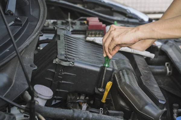 Why Drivers Are Choosing Specialist Support for Vehicle Maintenance Why Drivers Are Choosing Specialist Support for Vehicle Maintenance
