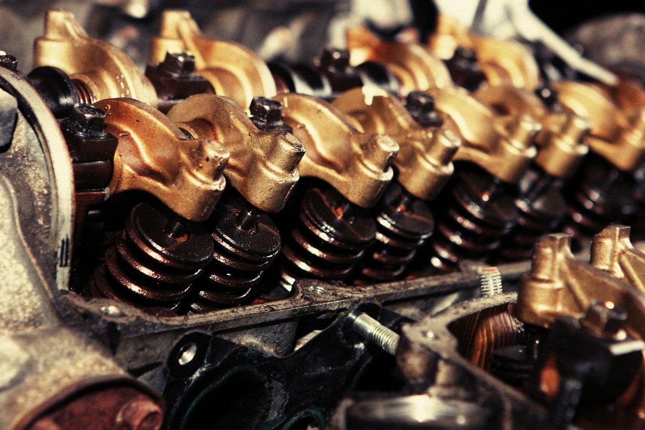Diesel ECM Maintenance Tips That Extend Engine Life and Protect Performance Diesel ECM Maintenance Tips That Extend Engine Life and Protect Performance