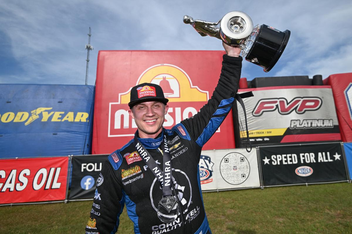FUNNY CAR WINNER JORDAN VANDERGRIFF EYES CHICAGO SUCCESS AT GERBER COLLISION & GLASS NHRA ROUTE 66 NATIONALS FUNNY CAR WINNER JORDAN VANDERGRIFF EYES CHICAGO SUCCESS AT GERBER COLLISION & GLASS NHRA ROUTE 66 NATIONALS