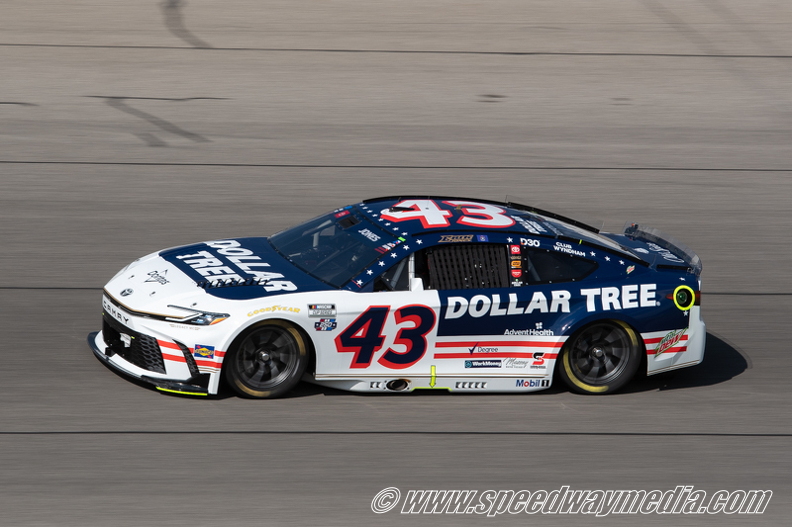 Erik Jones, Bubba Wallace notch strong podium results at Michigan Erik Jones, Bubba Wallace notch strong podium results at Michigan