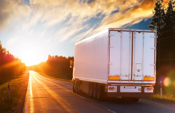 Commercial Transport Compliance: A Practical Guide for Fleets Commercial Transport Compliance: A Practical Guide for Fleets