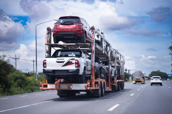 How Race Teams and Collectors Move Their Cars: The Logistics Side of Motorsports How Race Teams and Collectors Move Their Cars: The Logistics Side of Motorsports
