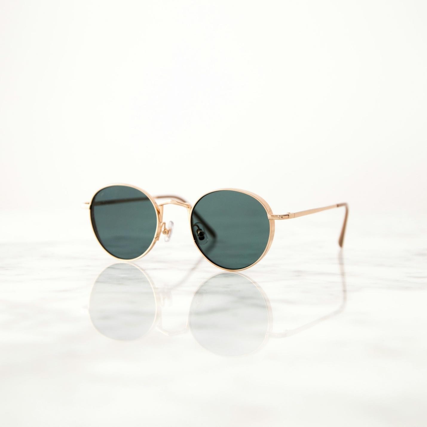 sun glasses