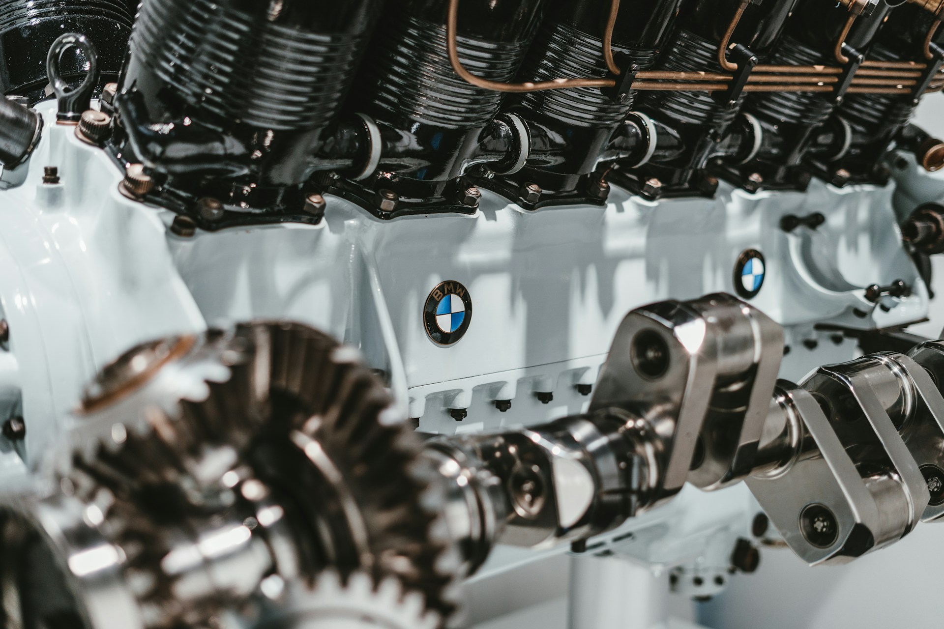 Camshaft Replacement: What You Need to Know Before Visiting the Garage Camshaft Replacement: What You Need to Know Before Visiting the Garage