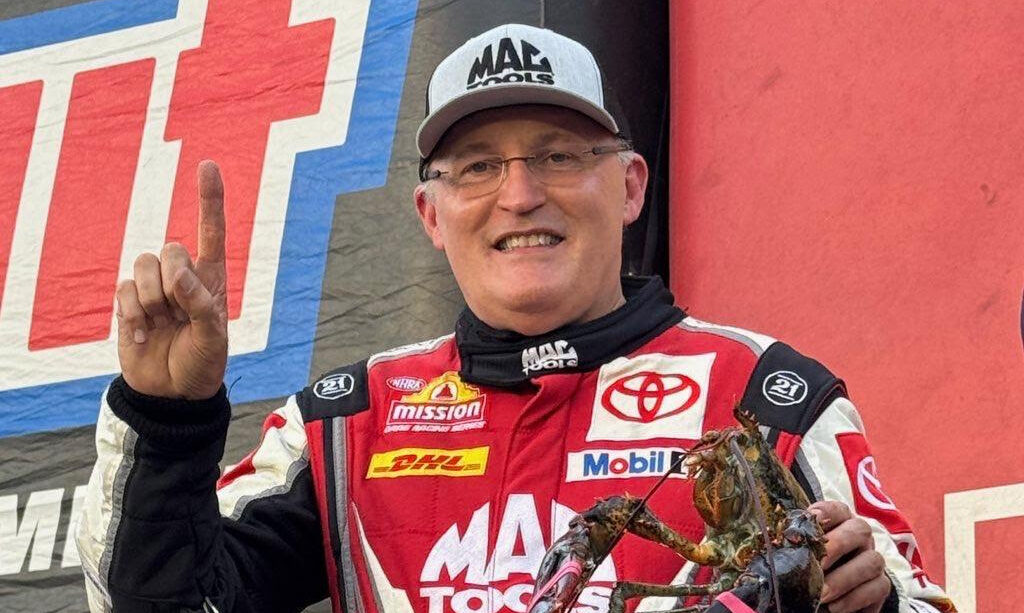 NO. 1 CLAWIFIER AWARD PRESENTED BY NAPA RETURNS ON FRIDAY AT NHRA NEW ENGLAND NATIONALS PRESENTED BY BPROAUTO NO. 1 CLAWIFIER AWARD PRESENTED BY NAPA RETURNS ON FRIDAY AT NHRA NEW ENGLAND NATIONALS PRESENTED BY BPROAUTO