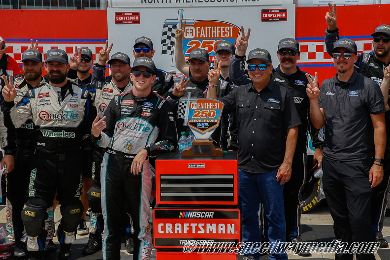 Chandler Smith capitalizes for second consecutive Truck victory at North Wilkesboro Chandler Smith capitalizes for second consecutive Truck victory at North Wilkesboro