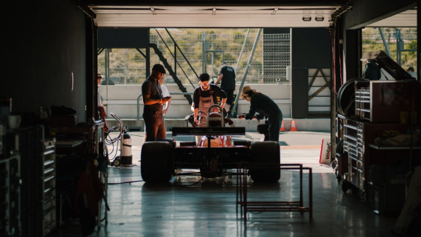 How The Business Of Formula 1 Is Structured And What Is The Strategy? How The Business Of Formula 1 Is Structured And What Is The Strategy?