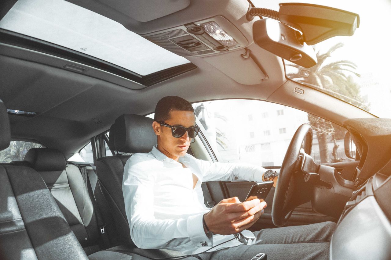 4 Most Common Forms of Distracted Driving and Ways to Prevent Them 4 Most Common Forms of Distracted Driving and Ways to Prevent Them
