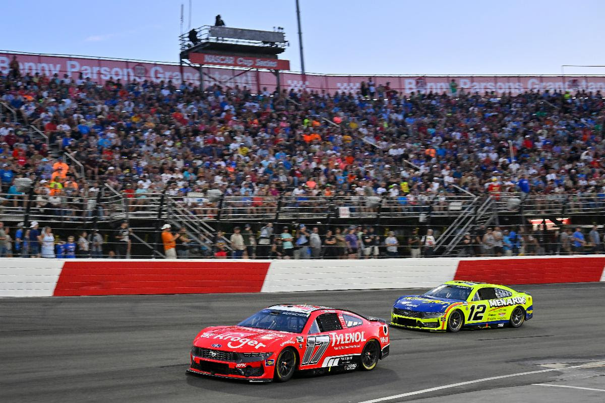 Ford Racing NASCAR – North Wilkesboro Advance Ford Racing NASCAR – North Wilkesboro Advance