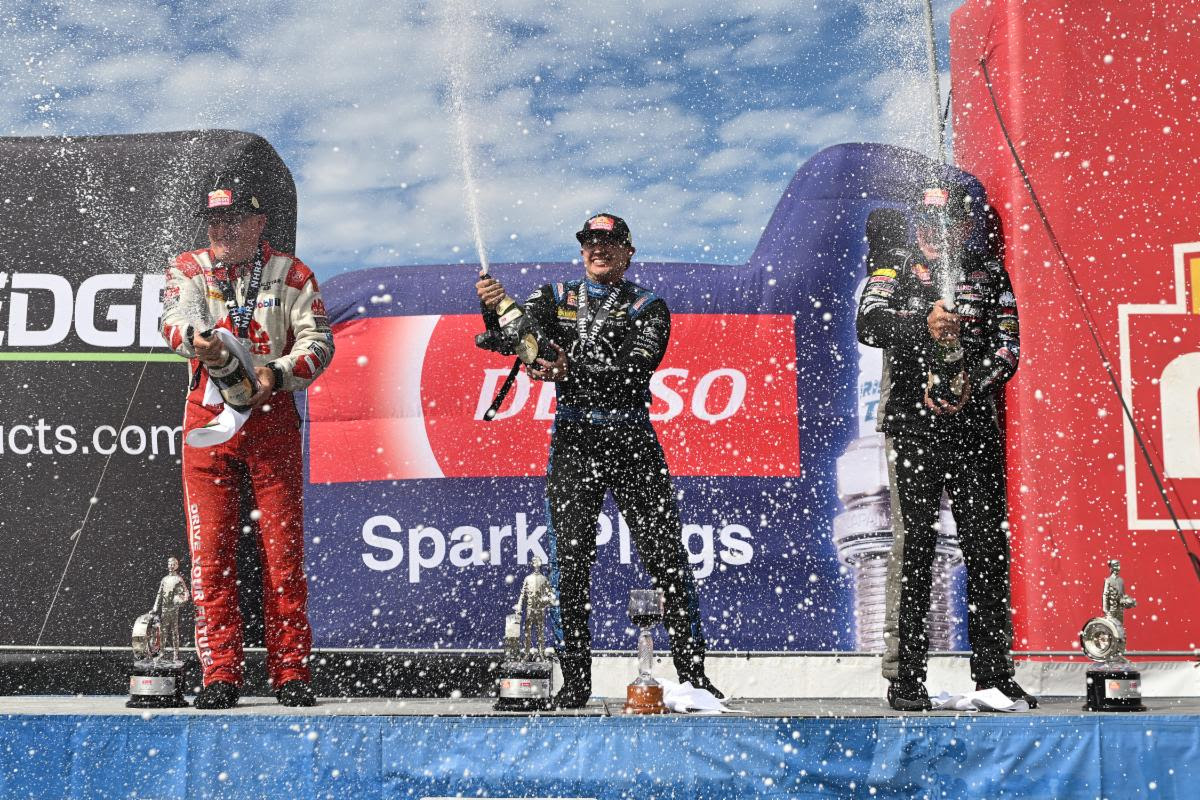 VANDERGRIFF, KALITTA & G. STANFIELD ENJOY VICTORIES IN FRONT OF SELLOUT CROWD AT DENSO NHRA SONOMA NATIONALS VANDERGRIFF, KALITTA & G. STANFIELD ENJOY VICTORIES IN FRONT OF SELLOUT CROWD AT DENSO NHRA SONOMA NATIONALS