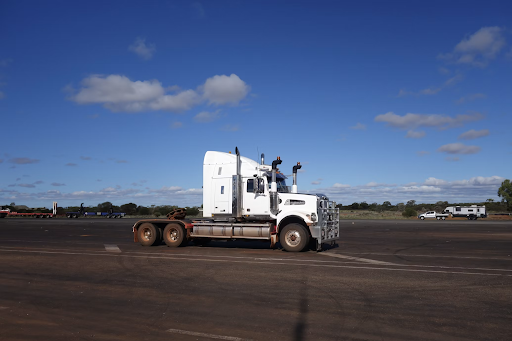 A Pre-Purchase Inspection Checklist for Buying a Used Semi Truck A Pre-Purchase Inspection Checklist for Buying a Used Semi Truck