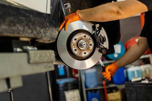 Driving Habits That May Affect Your BMW’s Braking System Driving Habits That May Affect Your BMW’s Braking System