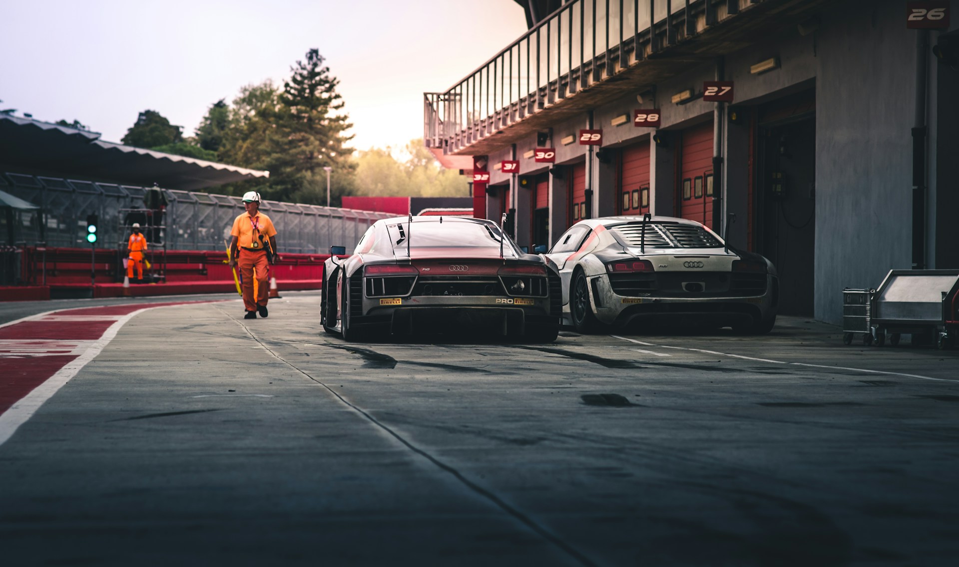 Why Championship Racing Teams and Digital Businesses Win Through Operational Precision Why Championship Racing Teams and Digital Businesses Win Through Operational Precision