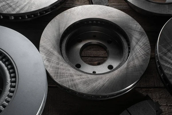 depositphotos_401289238-stock-photo-top-view-on-brake-rotors