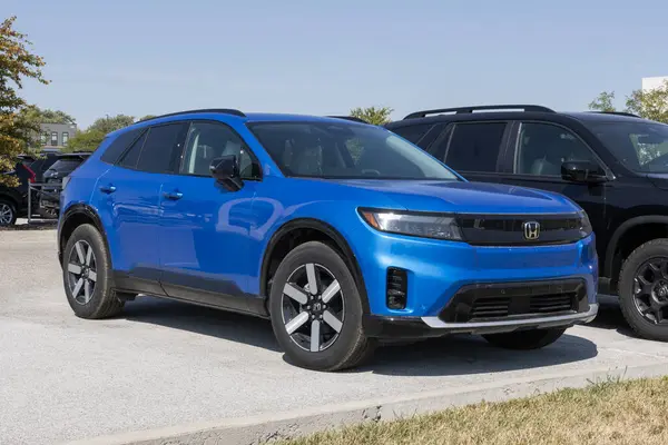 Can Electric Vehicles Deliver the Performance NASCAR Fans Expect? Can Electric Vehicles Deliver the Performance NASCAR Fans Expect?