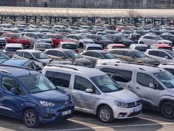 Navigating the Modern UK Pre-Owned Market: How to Find Real Value Across Regional Dealerships Navigating the Modern UK Pre-Owned Market: How to Find Real Value Across Regional Dealerships