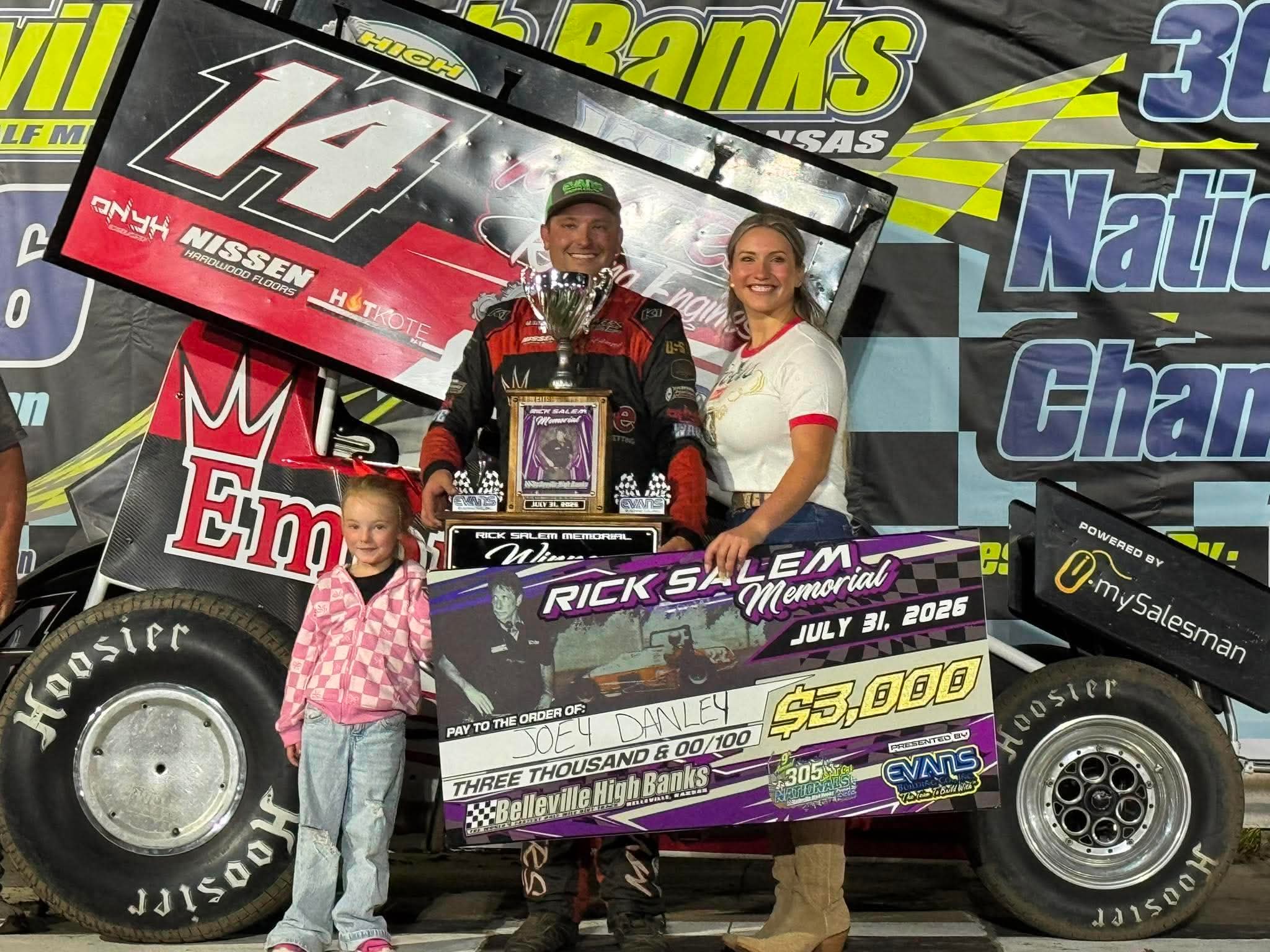 Joey Danley Leads Wire-to-Wire To Claim Night 1 of 305 Nationals at Belleville High Banks Joey Danley Leads Wire-to-Wire To Claim Night 1 of 305 Nationals at Belleville High Banks