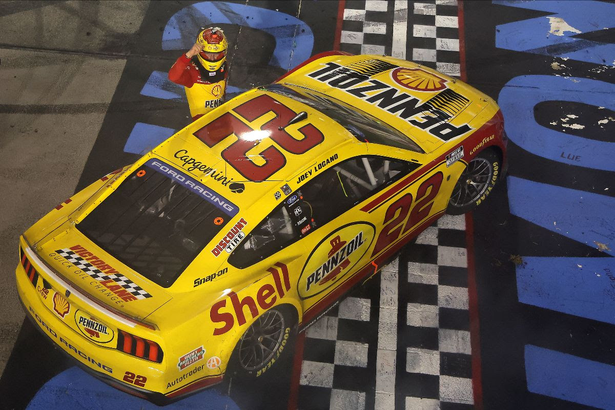 JOEY LOGANO DRIVES TO COOK OUT 400 VICTORY AT RICHMOND RACEWAY JOEY LOGANO DRIVES TO COOK OUT 400 VICTORY AT RICHMOND RACEWAY