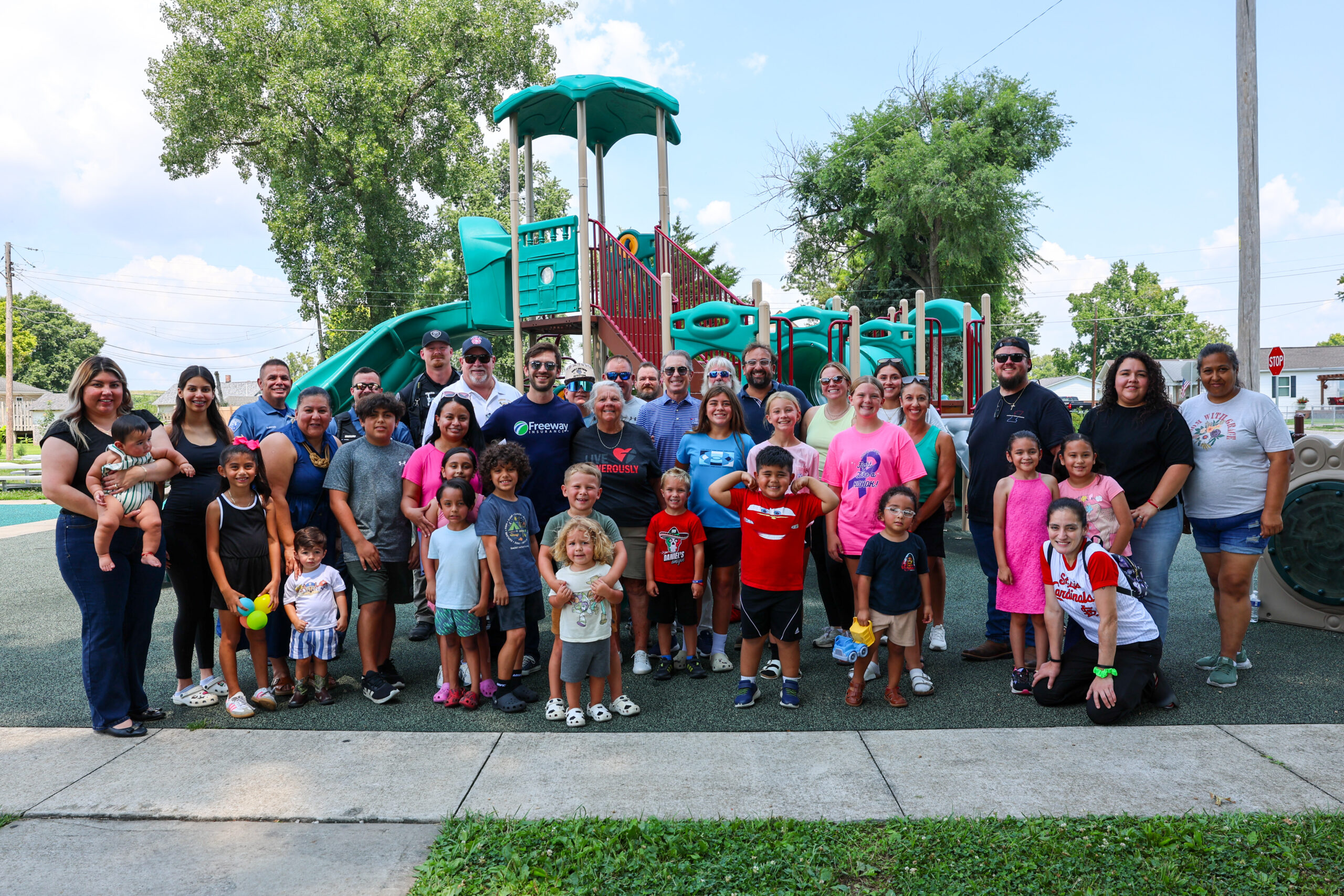NASCAR Star DANIEL SUÁREZ Connects with Metro St. Louis Hispanic Community Ahead of Sept. 13 Enjoy Illinois 300 NASCAR Star DANIEL SUÁREZ Connects with Metro St. Louis Hispanic Community Ahead of Sept. 13 Enjoy Illinois 300