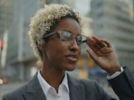 Wearable Technology in the Workplace: Why Camera-Free AI Glasses Are Gaining Ground