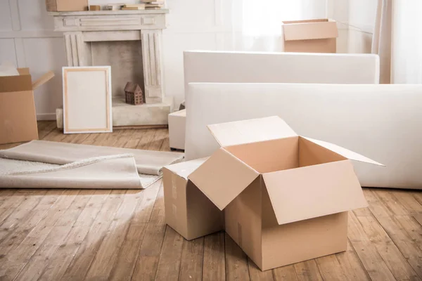 How to Declutter Before a Move Without Packing Things You No Longer Need in Your New Home How to Declutter Before a Move Without Packing Things You No Longer Need in Your New Home