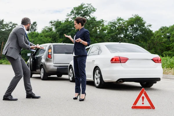 10 Things to Do When the Other Driver Disputes Responsibility 10 Things to Do When the Other Driver Disputes Responsibility
