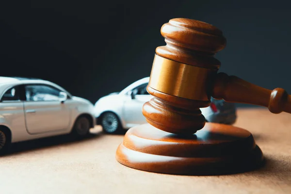 What an Experienced Car Accident Lawyer Can Do to Help You Win What an Experienced Car Accident Lawyer Can Do to Help You Win