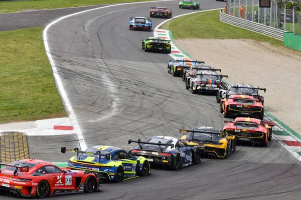 Vermeulen ends a 12-year wait for a home win at Zandvoort Vermeulen ends a 12-year wait for a home win at Zandvoort