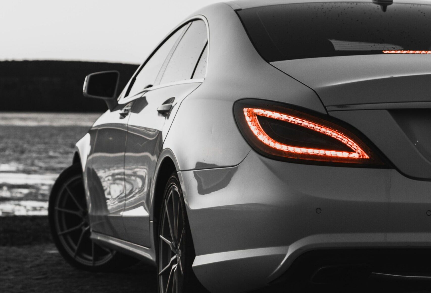 Pre-Owned Luxury Cars: Features Worth Considering Pre-Owned Luxury Cars: Features Worth Considering