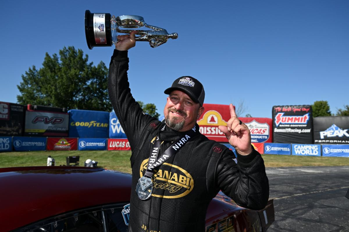 REIGNING WORLD CHAMP J.R. GRAY WINS IN JBS EQUIPMENT NHRA PRO MOD SERIES AT THE BIG GO IN INDY REIGNING WORLD CHAMP J.R. GRAY WINS IN JBS EQUIPMENT NHRA PRO MOD SERIES AT THE BIG GO IN INDY
