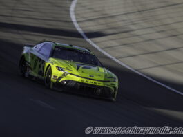 Bubba Wallace settles for top-10 result amid late-race battle for the victory at Las Vegas