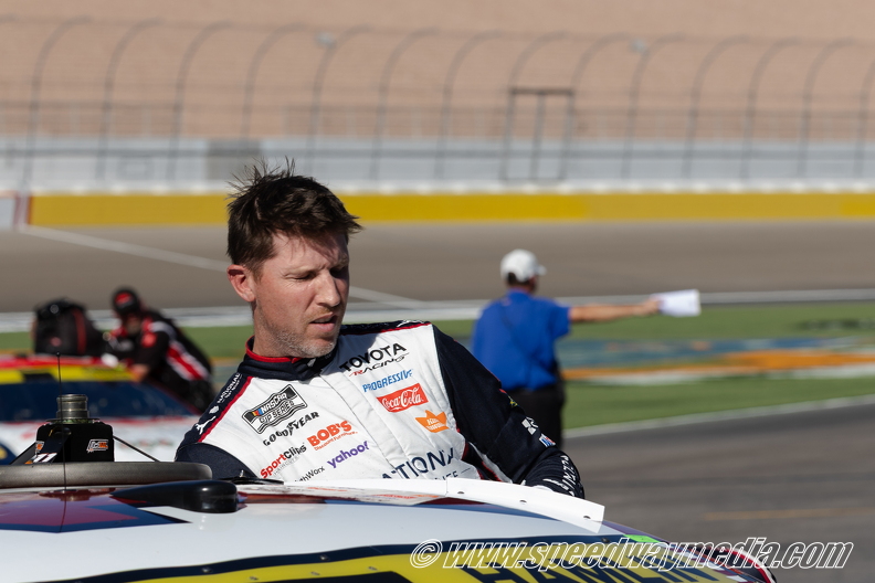 Denny Hamlin loses points lead ground with 16th-place result at Las Vegas Denny Hamlin loses points lead ground with 16th-place result at Las Vegas