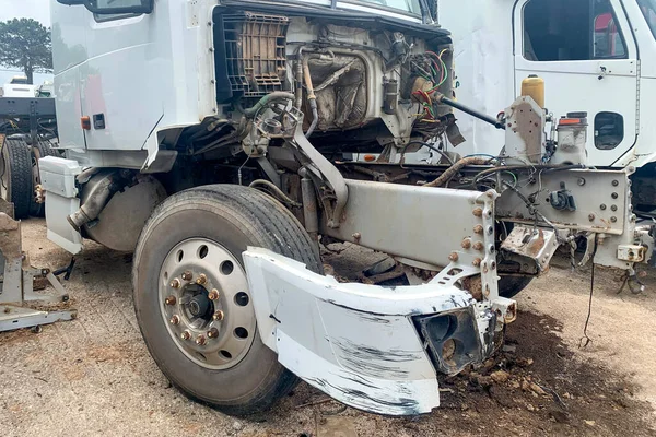 How Matt Hardin Law Helps Victims Address 5 Major Challenges After a Truck Accident How Matt Hardin Law Helps Victims Address 5 Major Challenges After a Truck Accident