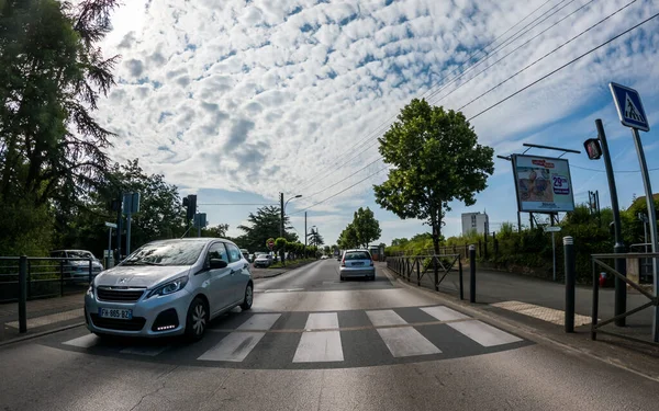The Importance of Pedestrian Walkways and Crossings in Commercial Car Parks The Importance of Pedestrian Walkways and Crossings in Commercial Car Parks