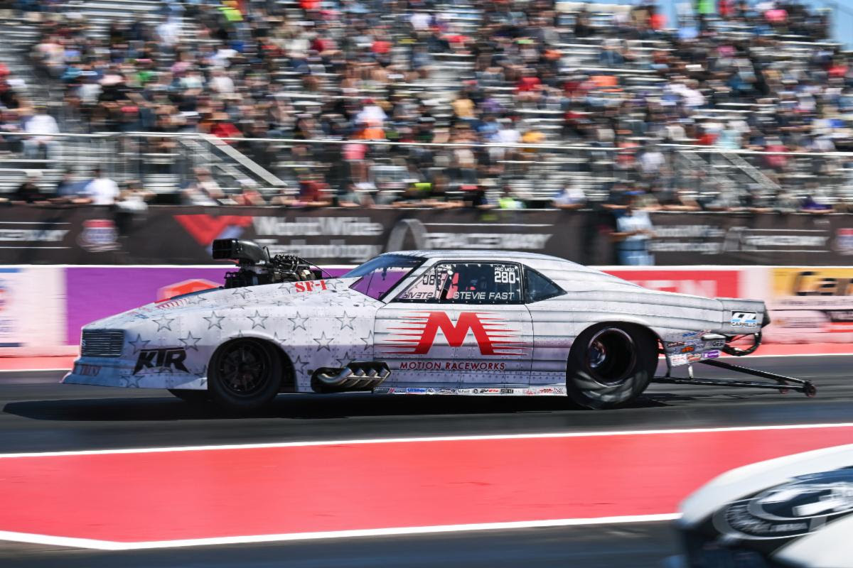STEVE FAST ROLLS TO JBS EQUIPMENT NHRA PRO MOD SERIES WIN DURING RECORD-SETTING WEEKEND IN ST. LOUIS STEVE FAST ROLLS TO JBS EQUIPMENT NHRA PRO MOD SERIES WIN DURING RECORD-SETTING WEEKEND IN ST. LOUIS