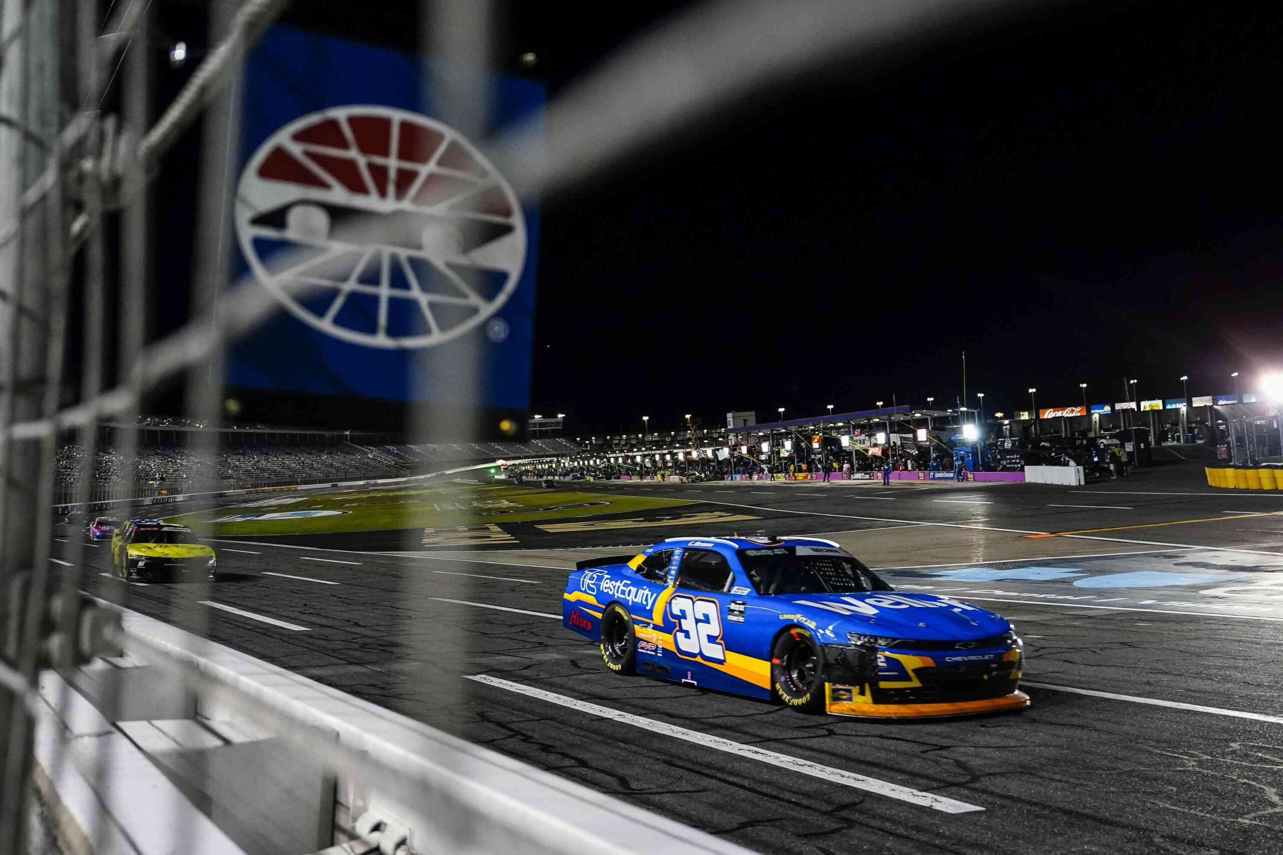Carson Brown Finishes Impressive Fifth in Blue Cross NC 300 Carson Brown Finishes Impressive Fifth in Blue Cross NC 300